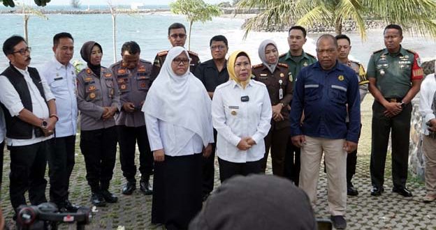 Bupati Serang: Pantai Anyer-Cinangka Aman untuk Berwisata