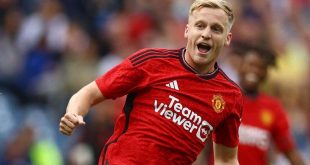 Eintracht Frankfurt Buat Terobosan untuk Donny Van De Beek