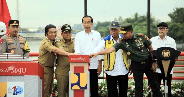 Presiden Jokowi Resmikan Jembatan Cisadane A dan B