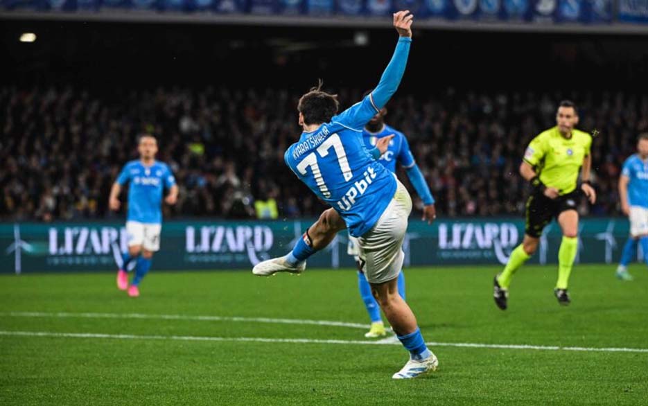 Hasil Pertandingan Napoli vs Juventus: Skor 2-1