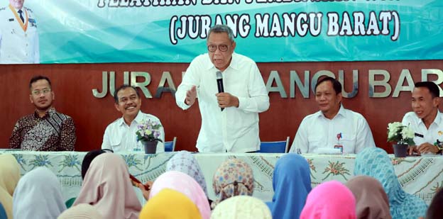 Benyamin Buka Pelatihan Berwirausaha di Jurang Mangu Barat