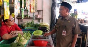 Pj Walikota Serang Cek Harga Pangan di Pasar Tradisional