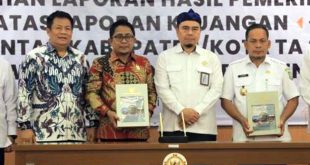 Ketua DPRD Dampingi Pj Walikota Nurdin Terima Opini WTP ke-17 dari BPK RI