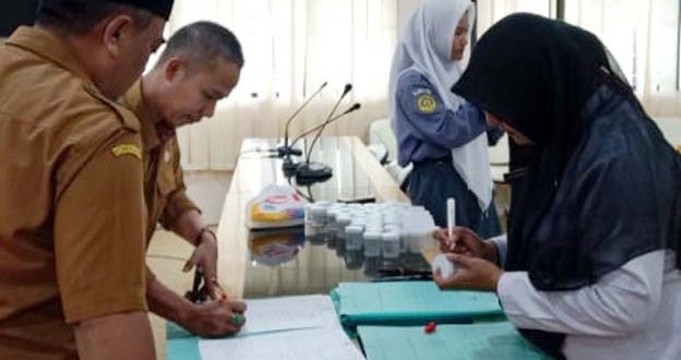 Pemkot Serang Bersama BNN Banten Gelar Tes Urine para ASN
