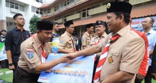 Pemkot Tangerang Salurkan Stimulan Program Pramuka