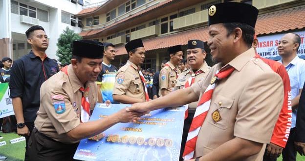 Pemkot Tangerang Salurkan Stimulan Program Pramuka