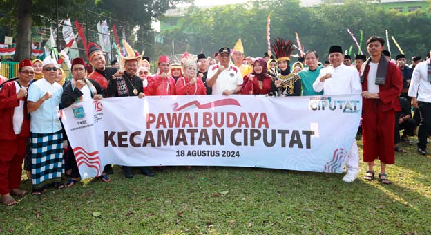 Kecamatan Ciputat Gelar Pawai Budaya HUT ke-79 RI