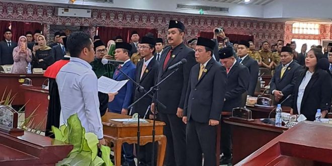 Empat Pimpinan DPRD Kota Tangerang Resmi Dilantik
