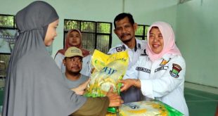 Pemkab Bersama Bulog Kabupaten Tangerang Gelar Pasar Murah