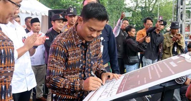 KPU Kota Tangerang Lakukan Rekapitulasi Data DPTb Pilkada 2024