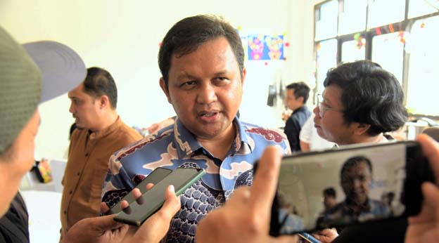 Pemkot Tangsel Siapkan Beasiswa untuk Siswa Kurang Mampu