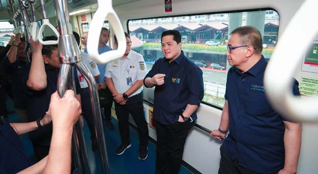 Erick Thohir Menjajal Transportasi Kereta Bandara Soetta