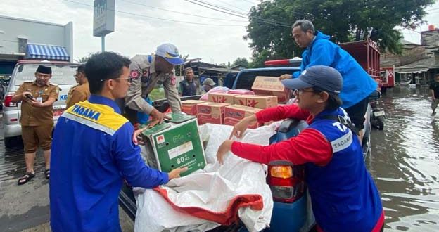 Pemkot Tangerang Salurkan Makanan ke Warga Terdampak Banjir