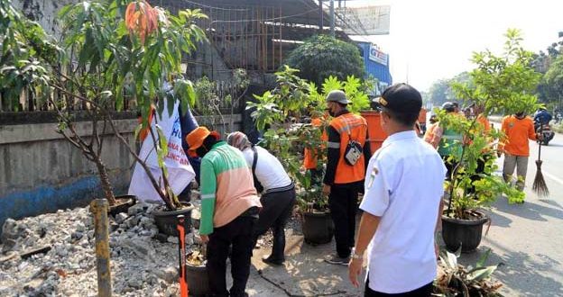 DLH Kota Tangerang Pastikan Jalan Protokol Bebas TPS Liar
