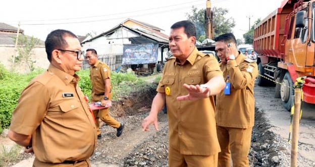 Bupati Tangerang Tinjau Perbaikan Jalan Cangkudu-Cisoka