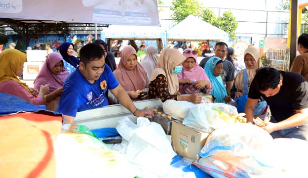 Gerakan Pangan Murah Kota Tangerang di Diborong Warga
