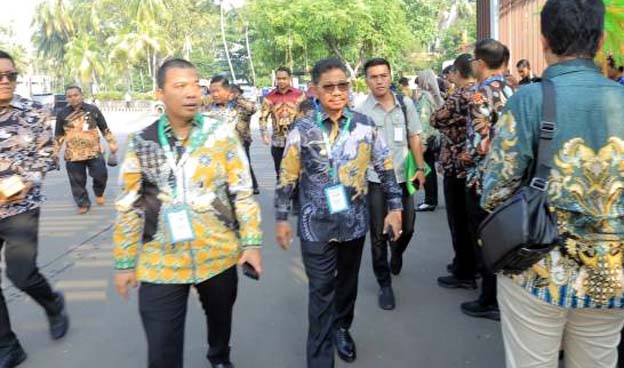 Walikota Tangerang bersama Ketua DPRD Menhadiri Rakor KPK