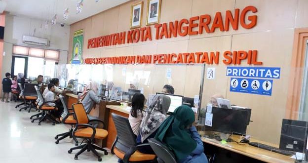 Warga Kota Tangerang Bisa Cetak Dokumen Kependudukan Mandiri