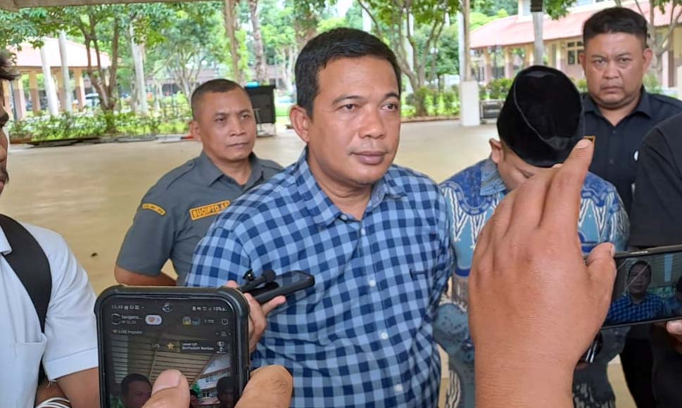 Buang Limbah ke Situ Cangkring, Ketua DPRD Kota Tangerang Minta DLH Tindak Tegas Pabrik