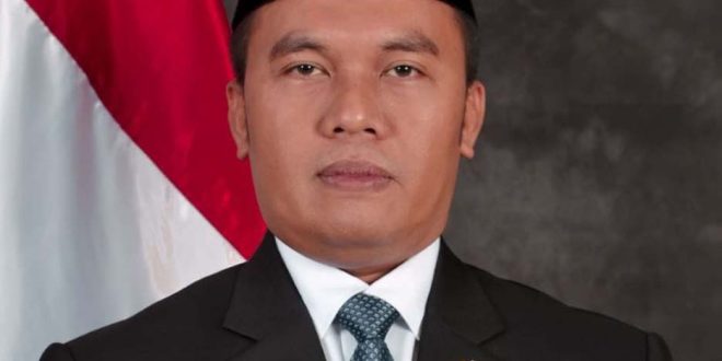 Anggota Komisi III DPRD Holiludin Soroti Proyek Pemasangan Paving Block