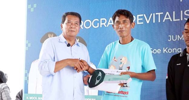 Bupati Tangerang Resmikan 110 Rumah Nelayan di Tanjung Kait
