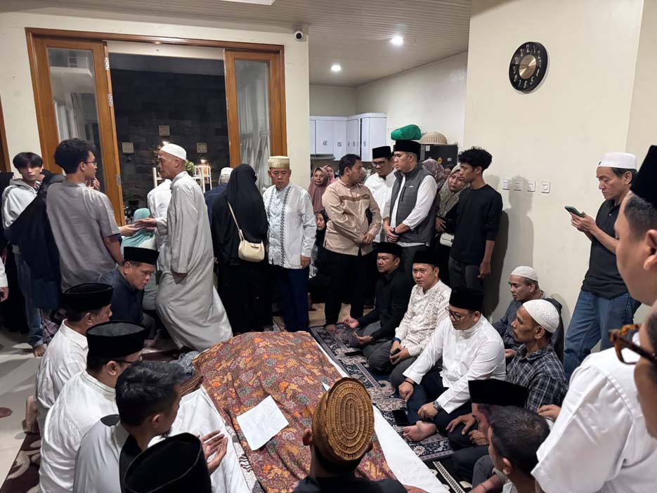 Kota Tangerang Dikejutkan dengan Wafatnya Ketua DPRD Rusdi Alam