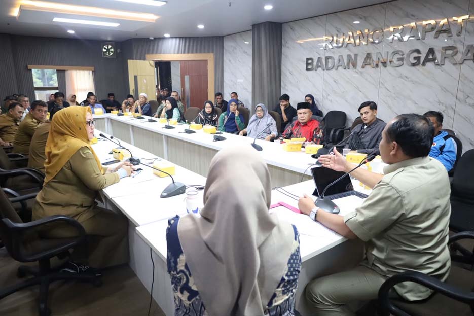 Komisi I DPRD Fasilitasi Penyelesaian Polemik Pemilihan Ketua RW 01 Uwung Jaya