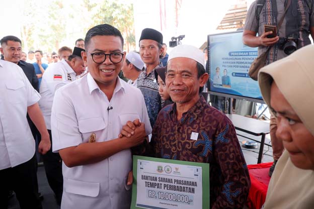 Andra Soni Tingkatkan Kualitas Kawasan Pemukiman Menjadi Layak